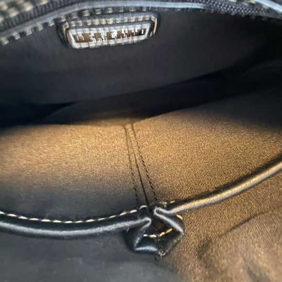 5/$25 - Tartan Plaid Crossbody handbag - Picture 11 of 11